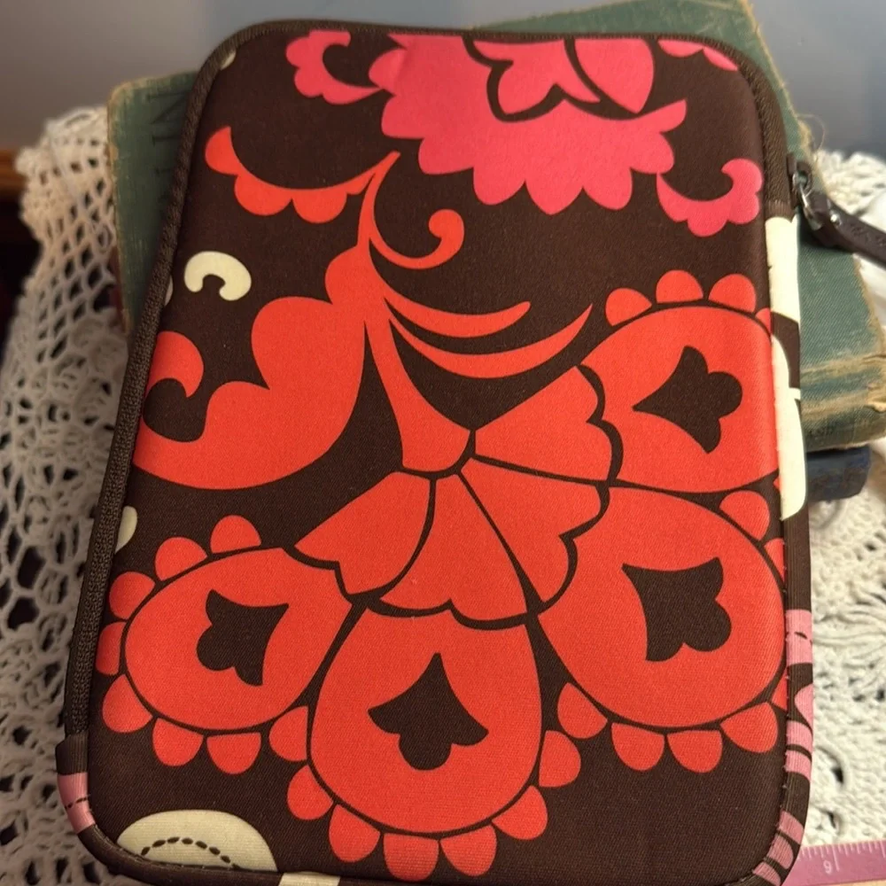 Vera Bradley Tablet Sleeve 🌺